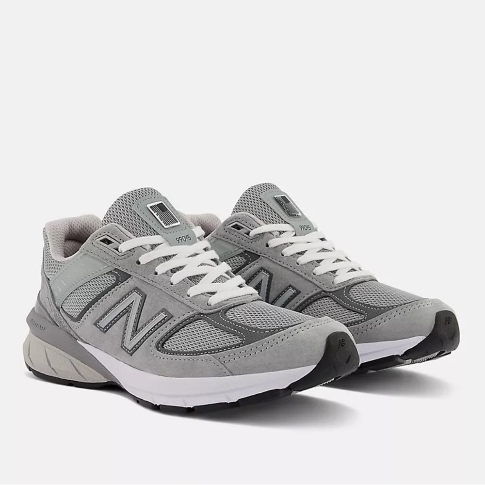 New Balance 990v5 Women’s 8 Wide